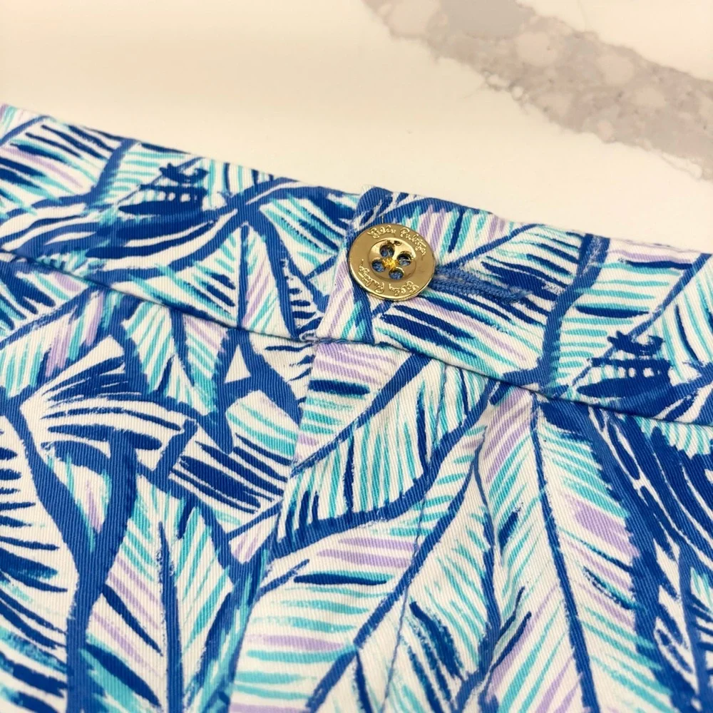 Lilly Pulitzer Women's Jayne Stretch Short, 7” Inseam, 12 - Picture 6 of 8